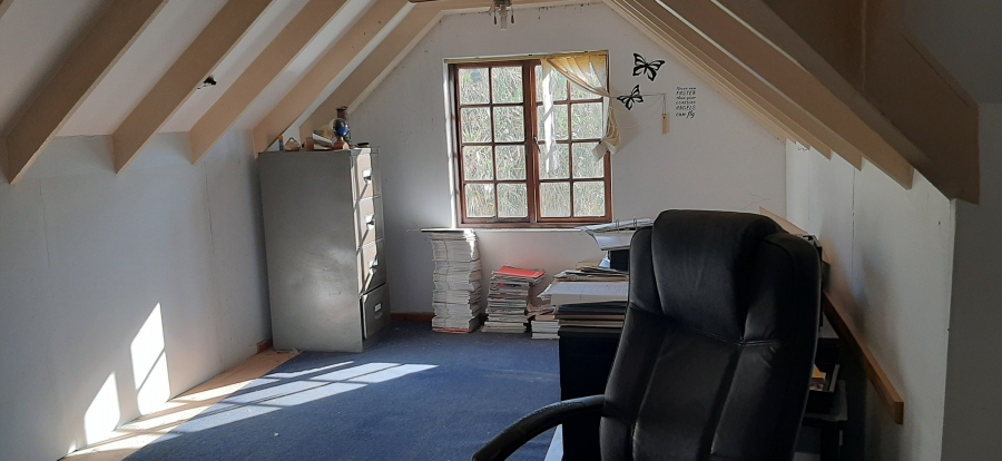 Commercial Property for Sale in Bergsig Western Cape